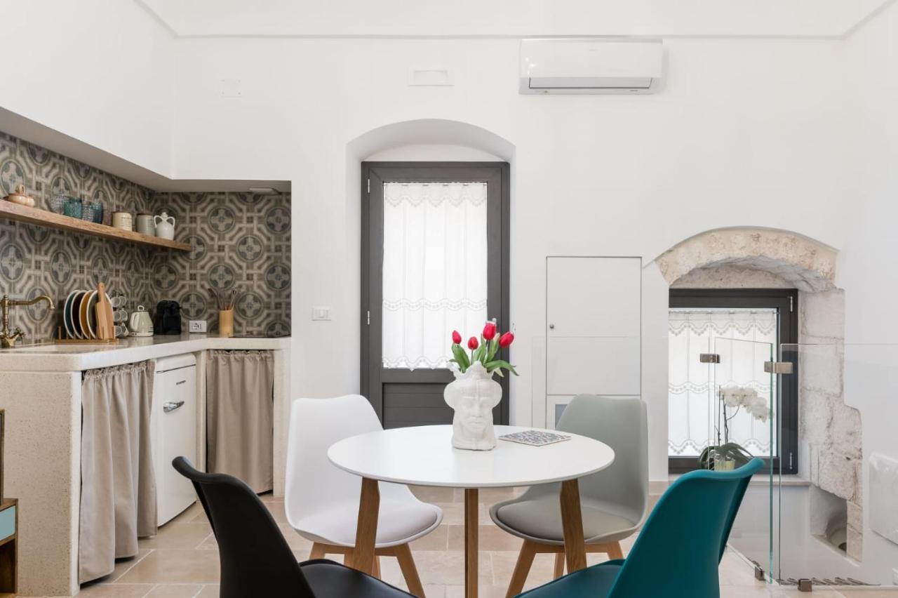 Alba Luxury Suite ออสตูนี ภายนอก รูปภาพ