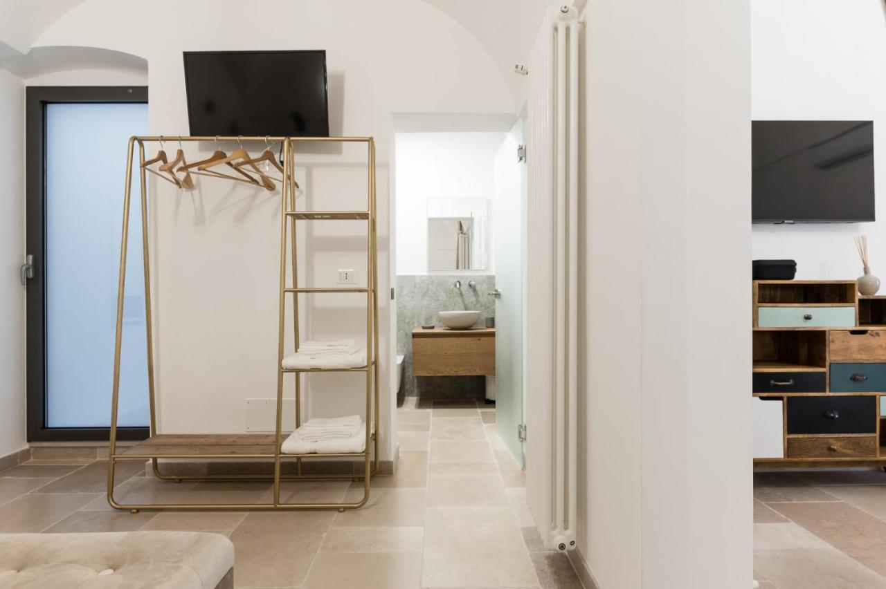 Alba Luxury Suite ออสตูนี ภายนอก รูปภาพ
