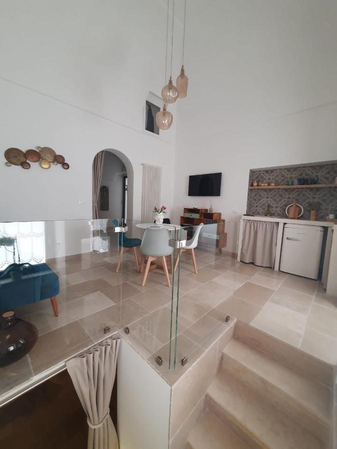 Alba Luxury Suite ออสตูนี ภายนอก รูปภาพ